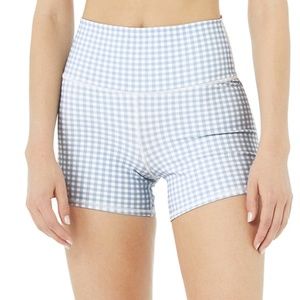 Alo Yoga Vapor High-Waist Gingham Short - Blue Skies